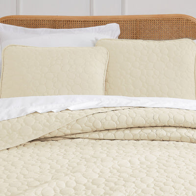 Front View of Pebbles Oversized Quilt Set in Cream#color_pebbles-cream