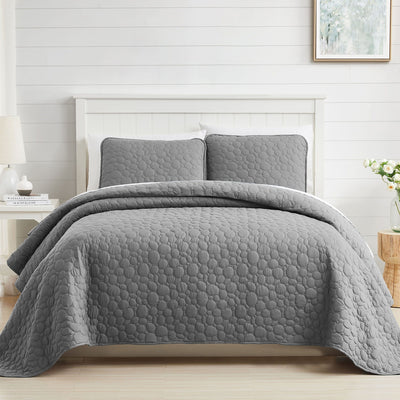 Front View of Pebbles Oversized Quilt Set in Grey#color_pebbles-grey