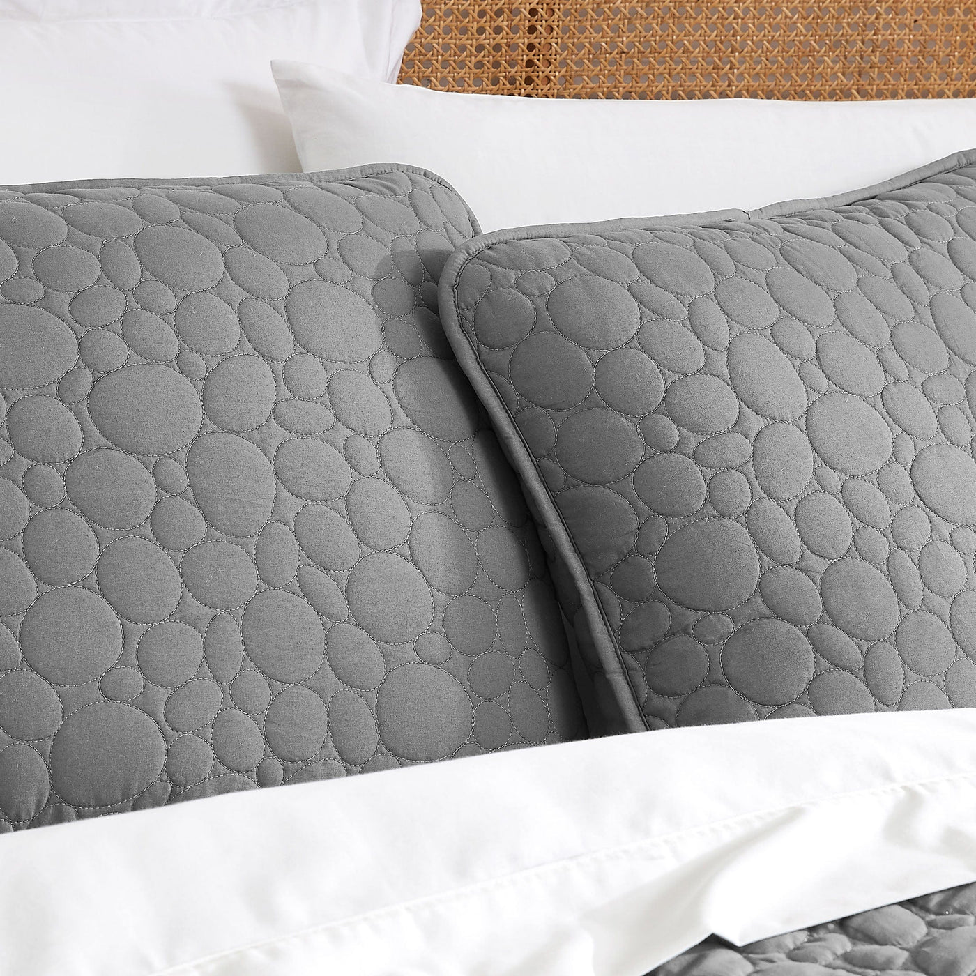 Close Up Image of Pebbles Oversized Quilt Set in Grey Pillow Shams#color_pebbles-grey