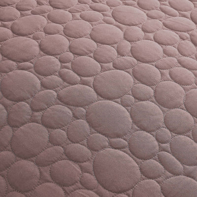 Details and Texture of Pebbles Oversized Quilt Set in Muted Mauve#color_pebbles-mauve
