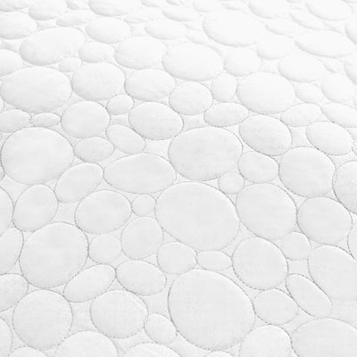 Details and Texture of Pebbles Oversized Quilt Set in White#color_pebble-white