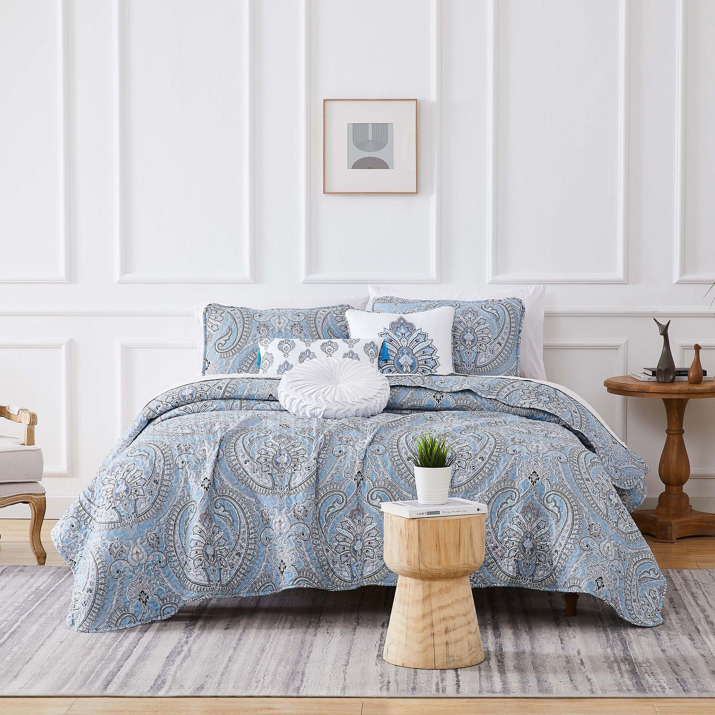 Front View of Pure Melody 6-Piece Quilt Bedding Set in Aqua#color_pure-melody-aqua