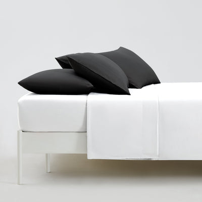 Side View of Vilano 4PC Pillowcase Set in Black#color_vilano-black
