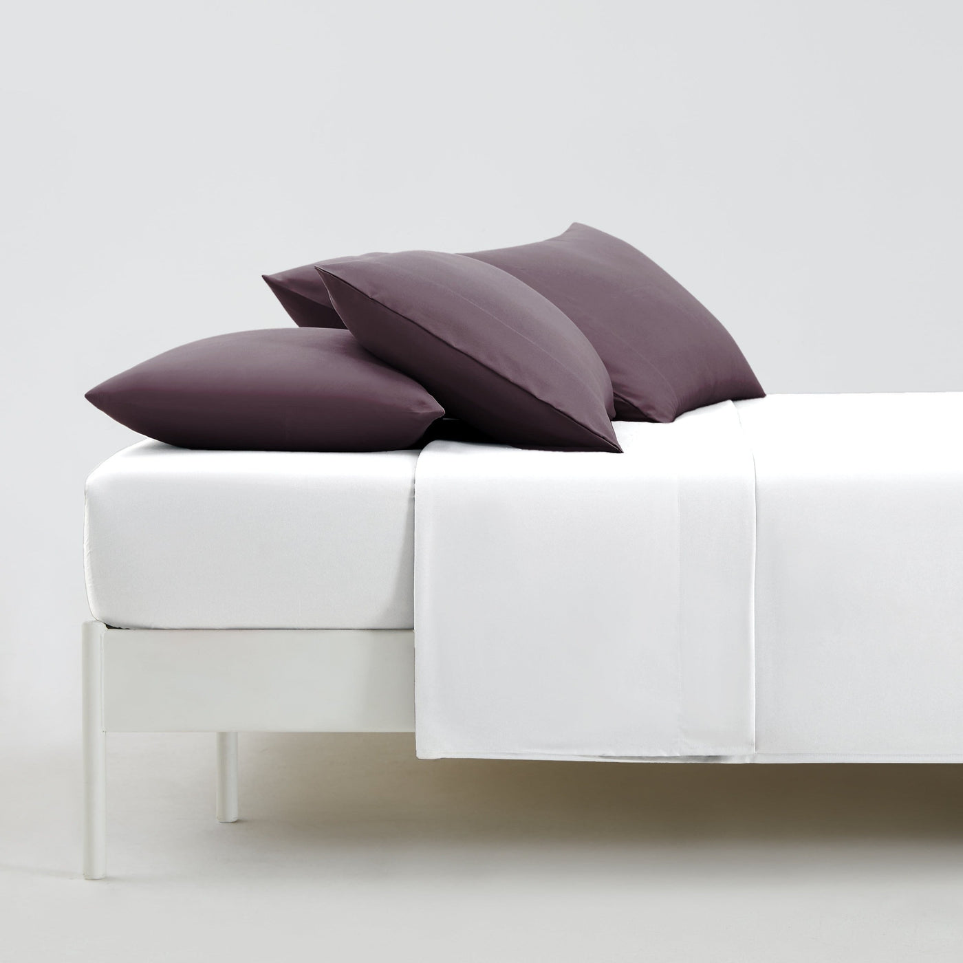 Side View of Vilano 4PC Pillowcase Set in Purple#color_vilano-purple