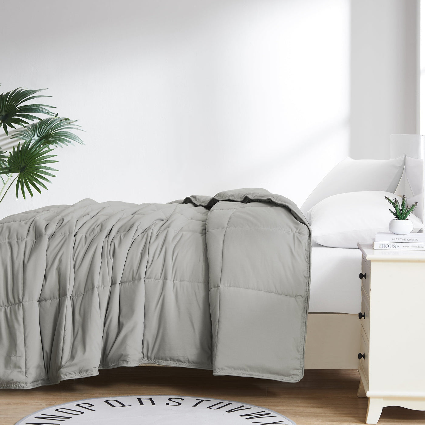 Side View of Vilano Down Alternative Comforter in Steel Grey#color_vilano-steel-grey