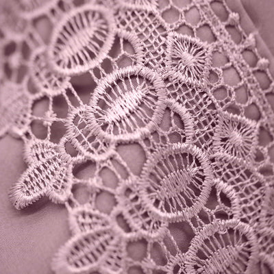 Details of Crochet Lace Hem of Vilano in Lavender#color_vilano-lavender