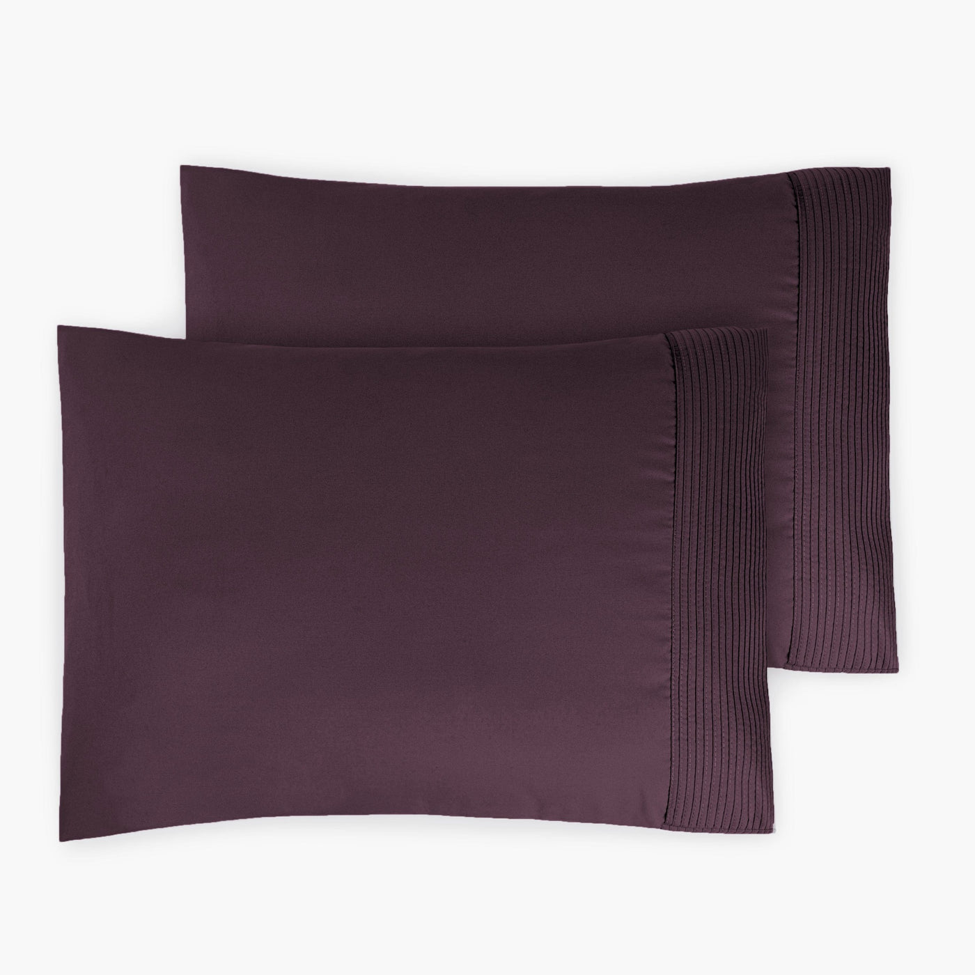 Details and Texture of Vilano Pleated Pillow Cases in Purple#color_vilano-purple