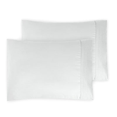 Top View of Vilano Pleated Pillow Cases in White#color_vilano-bright-white