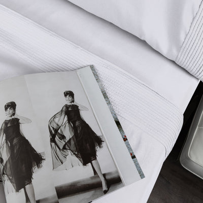 Fashion Magazine on Vilano Extra Deep Pocket Pleated Sheet Set in White#color_vilano-bright-white
