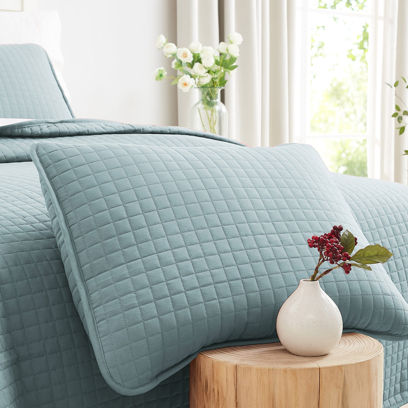 Close Up View of Vilano Quilted Shams in Sky Blue#color_vilano-sky-blue
