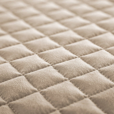 Details of Vilano Oversized Quilt Set in Soft Sand #color_vilano-soft-sand