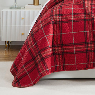 Details and Prints of Vilano Plaid 6-Piece Quilt Bedding Set in Red#color_plaid-red